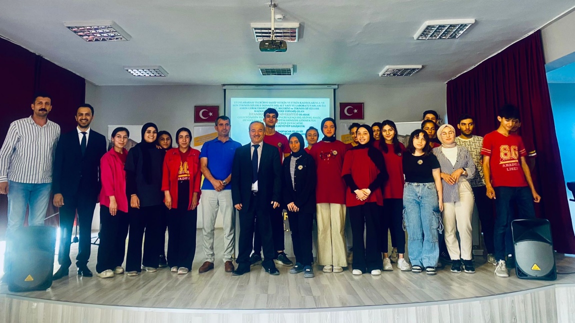 Gelişen Dünya'da Üniversite ve Üniversitelinin Rolü Semineri